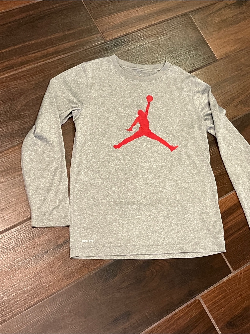 Like new Youth L Nike top